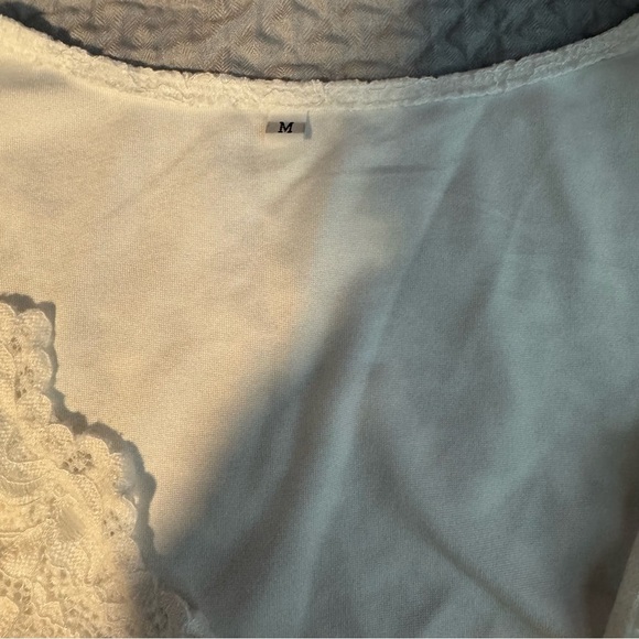 Stylish White Lace Top | Excellent Used Condition - Picture 5 of 8